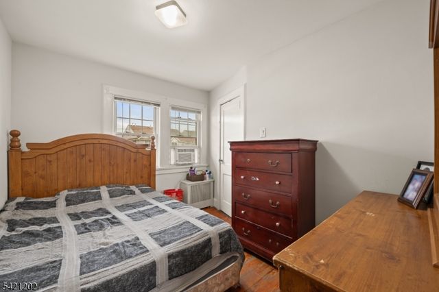 389 Colfax Ave, Clifton City, NJ 07013