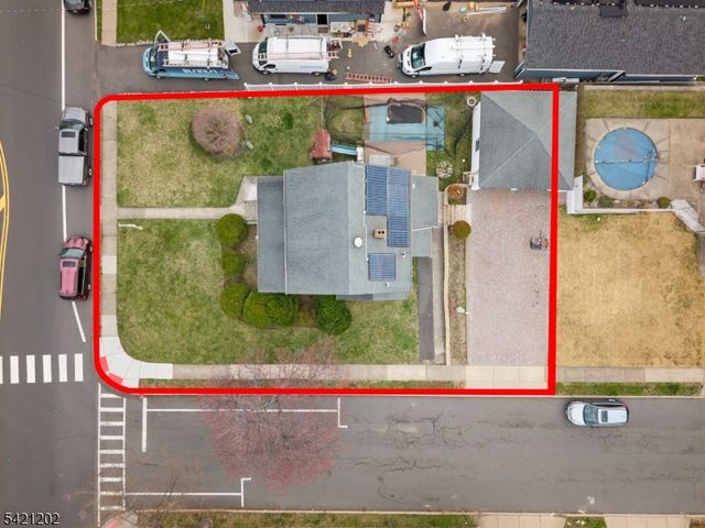 389 Colfax Ave, Clifton City, NJ 07013