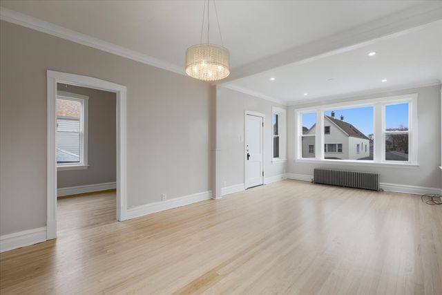 4554 S Washtenaw Avenue 2, Chicago, IL 60632