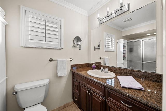 240 SE 20TH PLACE, Cape Coral, FL 33990