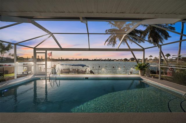 240 SE 20TH PLACE, Cape Coral, FL 33990