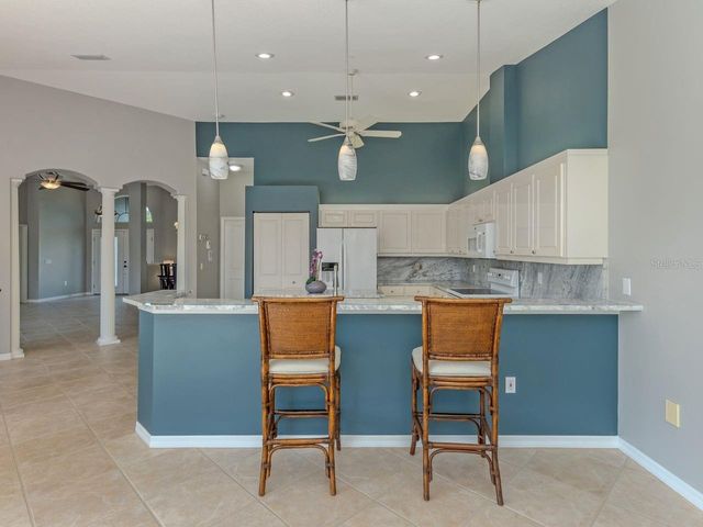 715 THISTLELAKE DRIVE, Venice, FL 34293