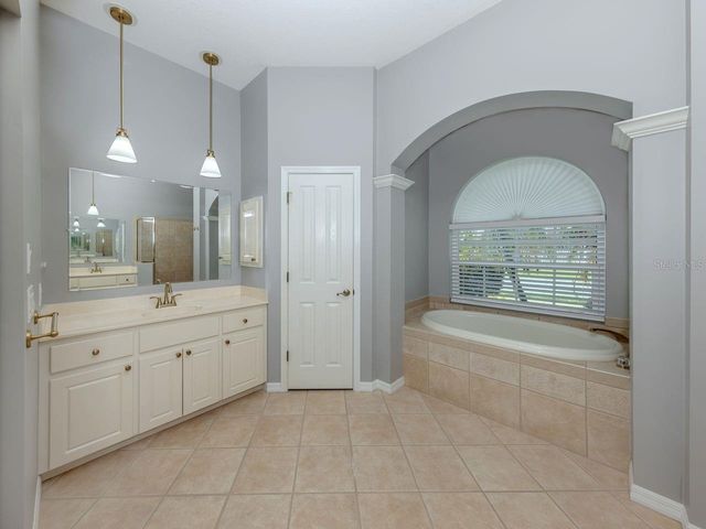715 THISTLELAKE DRIVE, Venice, FL 34293