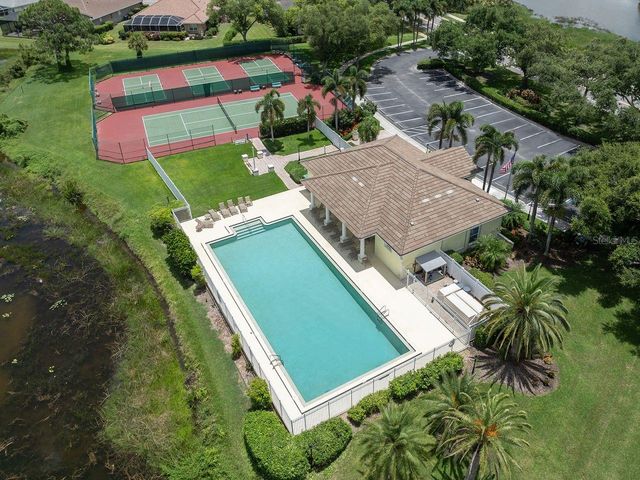 715 THISTLELAKE DRIVE, Venice, FL 34293