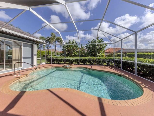 715 THISTLELAKE DRIVE, Venice, FL 34293