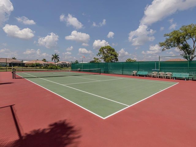 715 THISTLELAKE DRIVE, Venice, FL 34293