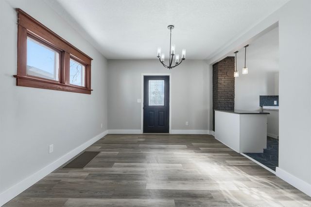 1326 Dodge Avenue, Fort Wayne, IN 46805