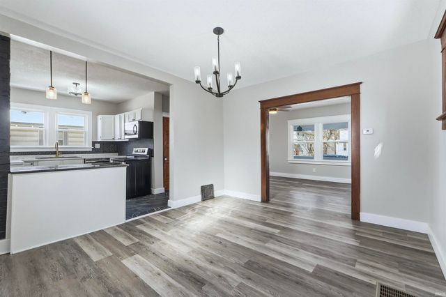 1326 Dodge Avenue, Fort Wayne, IN 46805