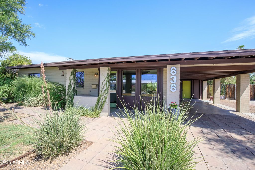 838 W Indianola Avenue, Phoenix, AZ 85013 — photo 2