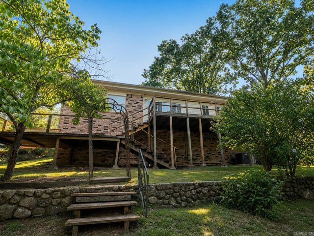 134 STONEHURST Road, Hot Springs, AR 71913
