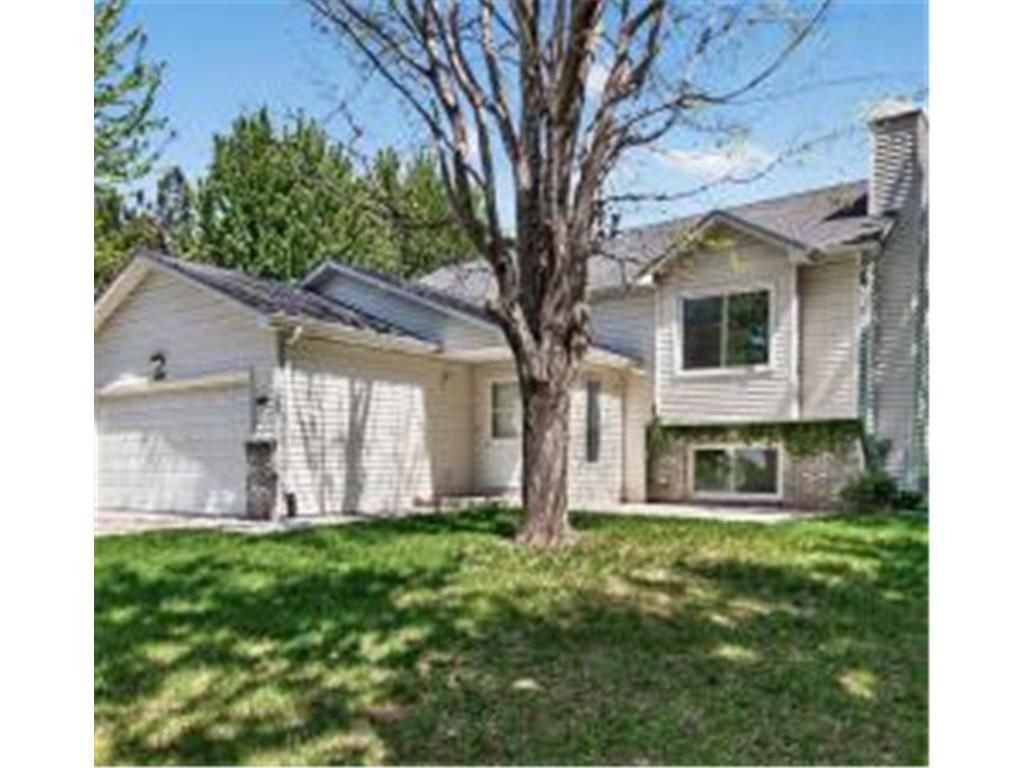 4008 Pennsylvania Avenue, Eagan, MN 55123