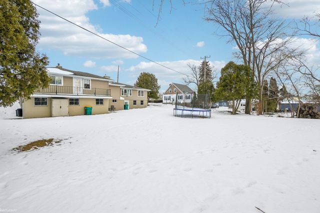 2335 Water Street, Port Huron Twp, MI 48060