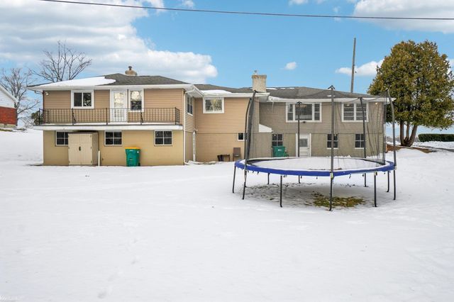 2335 Water Street, Port Huron Twp, MI 48060