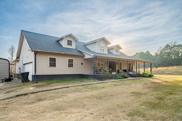 2003 N Moore Road, Hot Springs, AR 71913