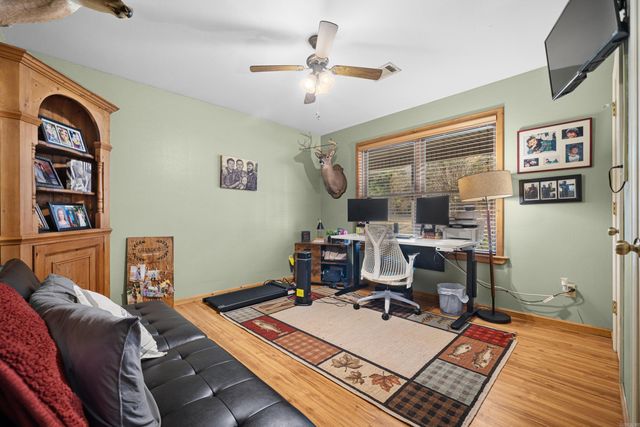 2003 N Moore Road, Hot Springs, AR 71913