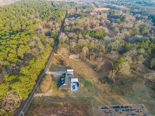 2003 N Moore Road, Hot Springs, AR 71913