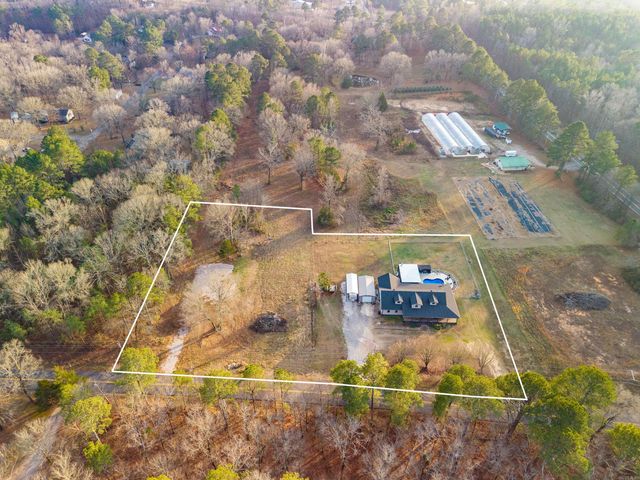 2003 N Moore Road, Hot Springs, AR 71913