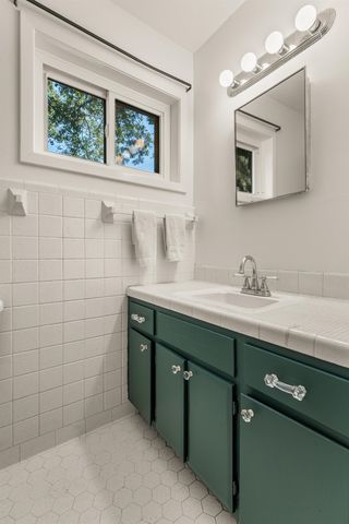 7185 DEERFIELD RD, Bartlett, TN 38135