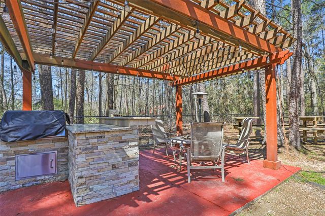 21971 Blazing Trail, New Caney, TX 77357