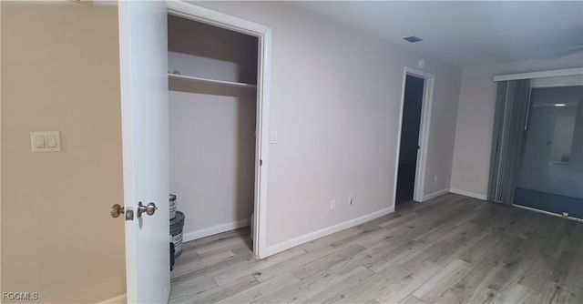 930 SW 47th TER 7, Cape Coral, FL 33914