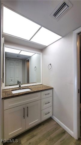 930 SW 47th TER 7, Cape Coral, FL 33914