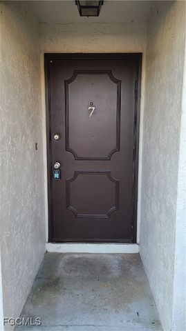 930 SW 47th TER 7, Cape Coral, FL 33914