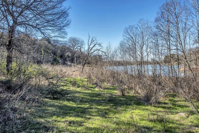 2705 Wood Lake Drive, Cedar Hill, TX 75104