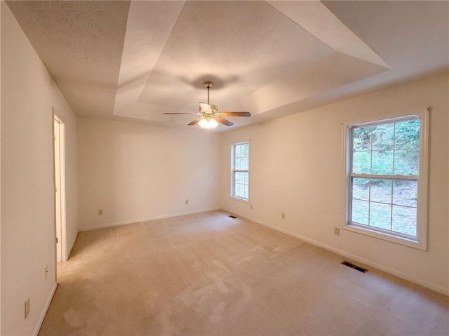 103 Saddlebrook Court, Lagrange, GA 30240