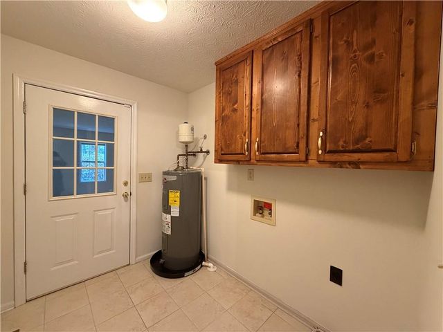 103 Saddlebrook Court, Lagrange, GA 30240