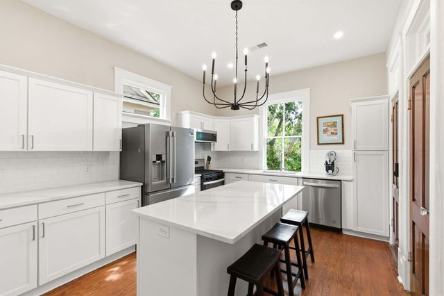 8 Pitt Street B, Charleston, SC 29401