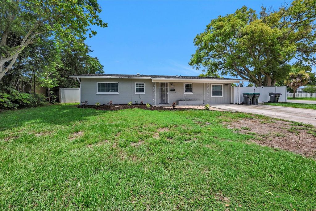 10855 GENEVIEVE STREET, Orlando, FL 32825