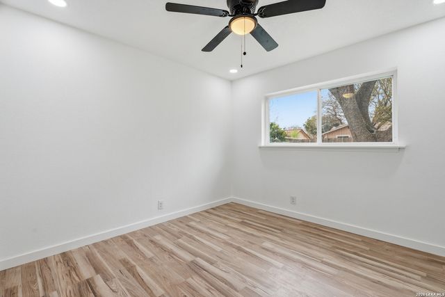 4902 El Presidio, San Antonio, TX 78233