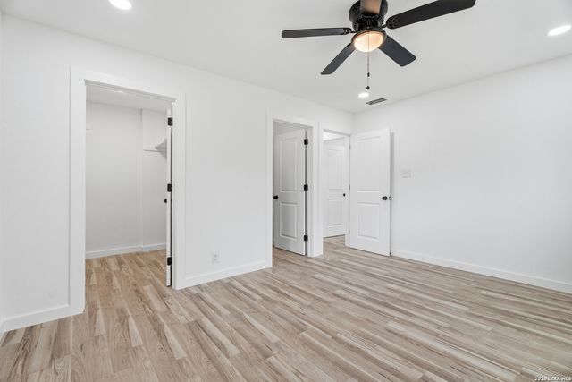 4902 El Presidio, San Antonio, TX 78233