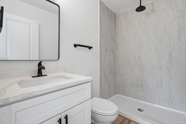 4902 El Presidio, San Antonio, TX 78233