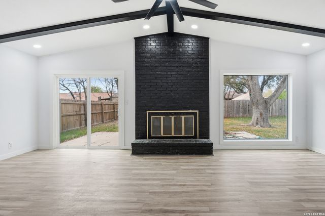 4902 El Presidio, San Antonio, TX 78233