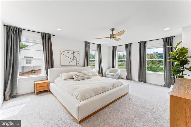 1051 GLEN HALL RD, Kennett Square, PA 19348