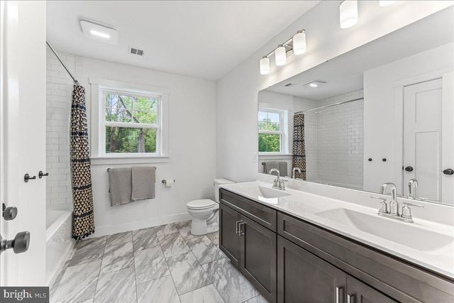 1051 GLEN HALL RD, Kennett Square, PA 19348