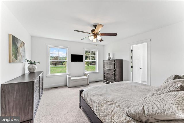 1051 GLEN HALL RD, Kennett Square, PA 19348