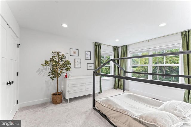 1051 GLEN HALL RD, Kennett Square, PA 19348