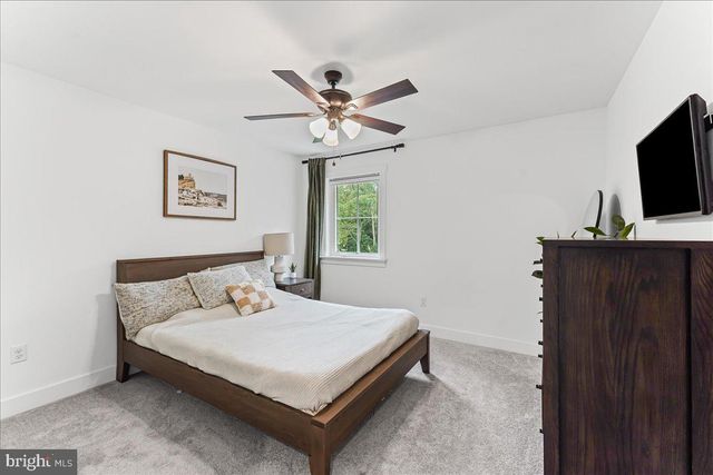 1051 GLEN HALL RD, Kennett Square, PA 19348