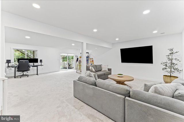 1051 GLEN HALL RD, Kennett Square, PA 19348