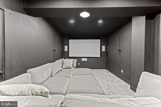 1051 GLEN HALL RD, Kennett Square, PA 19348