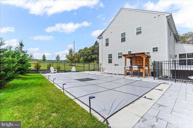 1051 GLEN HALL RD, Kennett Square, PA 19348