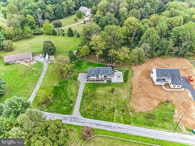 1051 GLEN HALL RD, Kennett Square, PA 19348