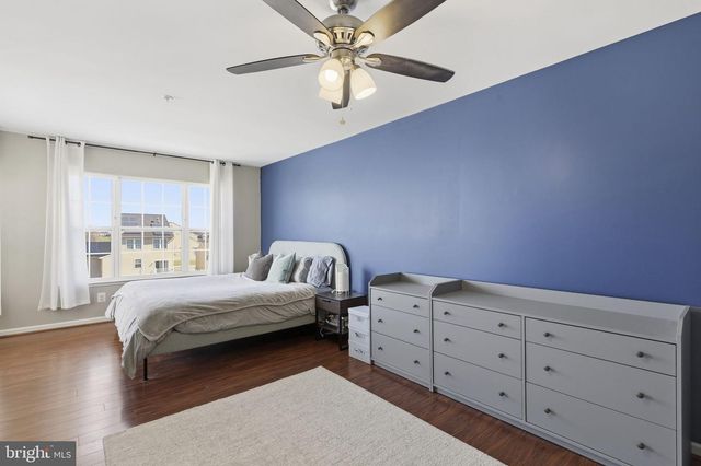 8441 STANSBURY LAKE DR, Baltimore, MD 21222