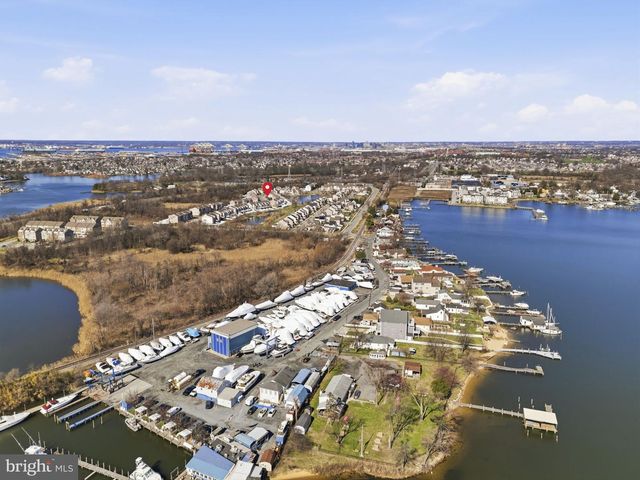 8441 STANSBURY LAKE DR, Baltimore, MD 21222