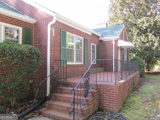 6739 S Sweetwater Road, Lithia Springs, GA 30122