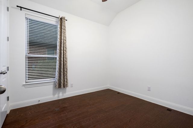 2144 Spencer Lane, Carrollton, TX 75010