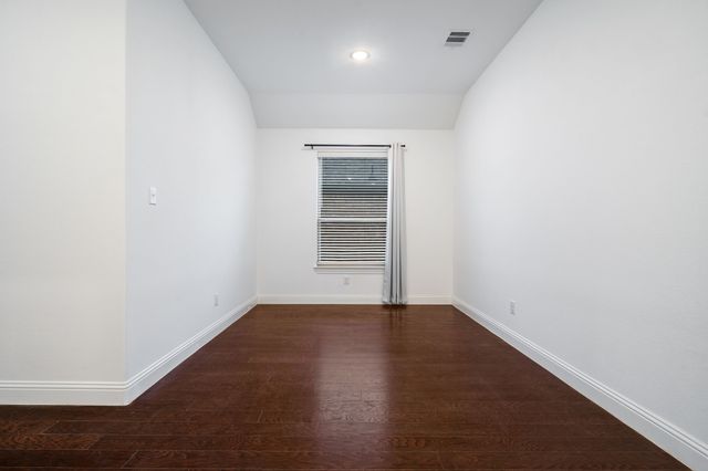 2144 Spencer Lane, Carrollton, TX 75010