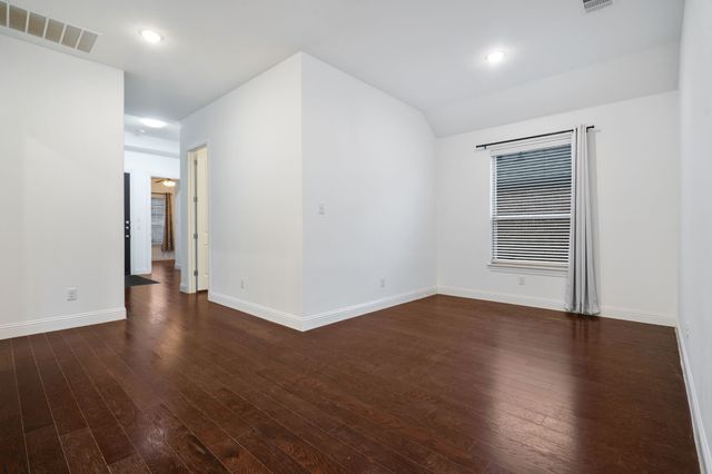 2144 Spencer Lane, Carrollton, TX 75010